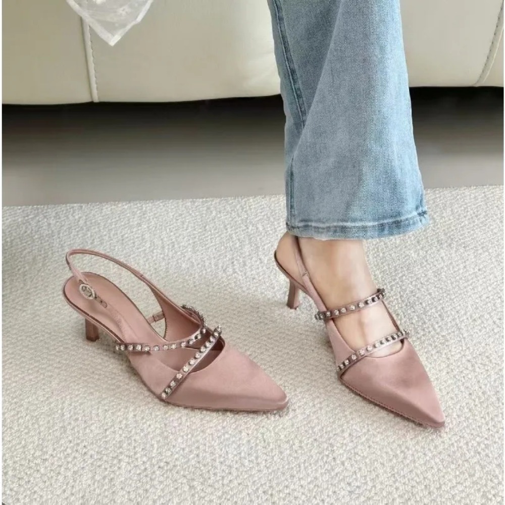 รองเท้าแตะแฟชั่นผู้หญิง สีชมพู - Slip Dress Satin บทวิจารณ์และราคา