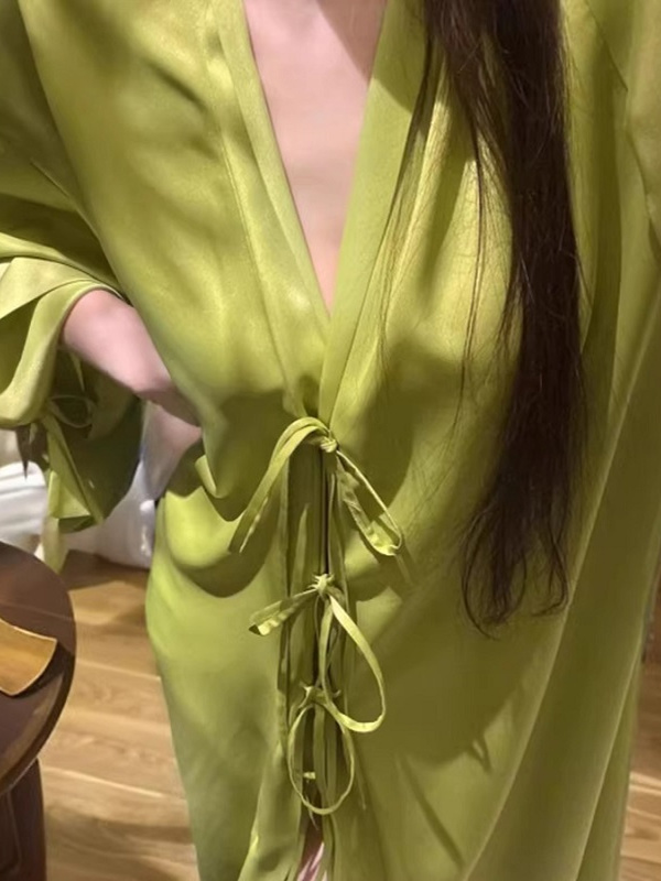 เสื้อคลุมคาร์ดิแกนผ้าไหมน้ำแข็ - Robe Silk Women บทวิจารณ์และราคา