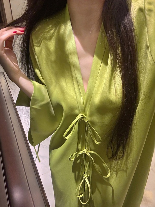 เสื้อคลุมคาร์ดิแกนผ้าไหมน้ำแข็ - Robe Silk Women บทวิจารณ์และราคา